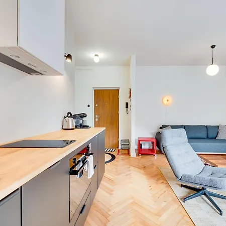 Cinnamon By Oneapartments Apartment