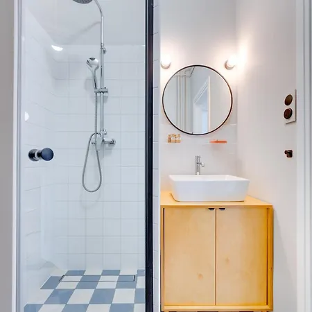 Апартаменти Cinnamon By Oneapartments